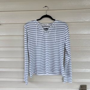 Black and White Striped Cross Tie front Long Sleeved Tee Size XL